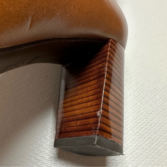 Tory Burch Tall Devon Boot in Carmelite Brown Size 6 1/2 EUC - Picture 10 of 16